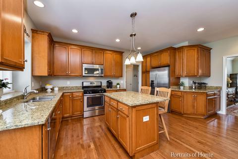 38 W392 Berquist Dr, Geneva, IL 60134 photo 7