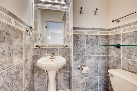 7536 Heritage Ct, Summit, IL 60501 photo 12