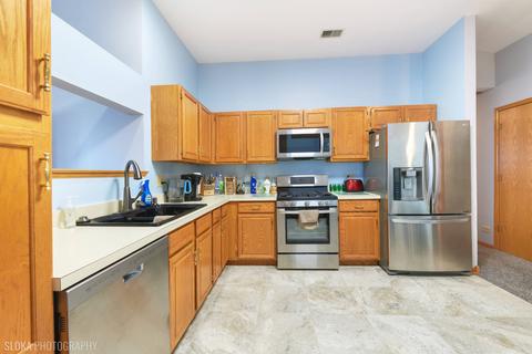 2103 Peach Tree Ln, Algonquin, IL 60102 photo 8