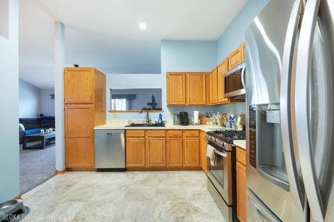 2103 Peach Tree Ln, Algonquin, IL 60102 photo 7