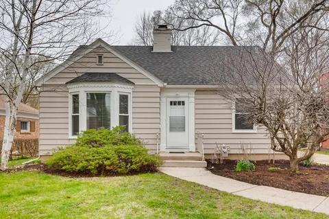 850 Oakley Ave, Elgin, IL 60123 photo 1
