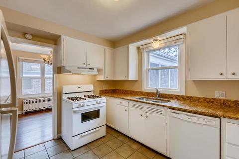 850 Oakley Ave, Elgin, IL 60123 photo 8