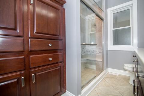 6745 S Artesian Ave, Chicago, IL 60629 photo 18