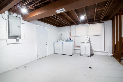 6745 S Artesian Ave, Chicago, IL 60629 photo 25