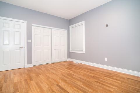 6745 S Artesian Ave, Chicago, IL 60629 photo 16