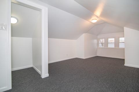 6745 S Artesian Ave, Chicago, IL 60629 photo 31