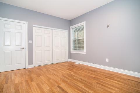6745 S Artesian Ave, Chicago, IL 60629 photo 15