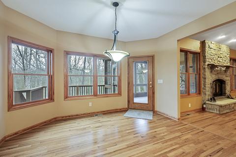 18919 Tomahawk Trl, Danvers, IL 61732 photo 10