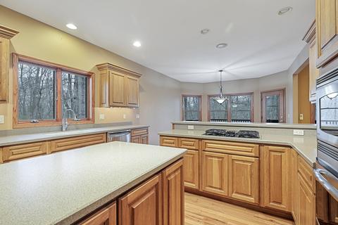 18919 Tomahawk Trl, Danvers, IL 61732 photo 7