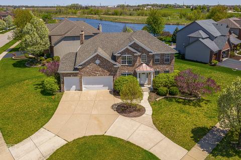 12851 Shenandoah Trl, Plainfield, IL 60585 photo 2