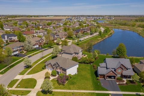 12851 Shenandoah Trl, Plainfield, IL 60585 photo 18