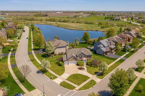 12851 Shenandoah Trl, Plainfield, IL 60585 photo 3