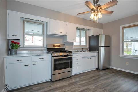 730 W Park Dr, Kankakee, IL 60901 photo 3