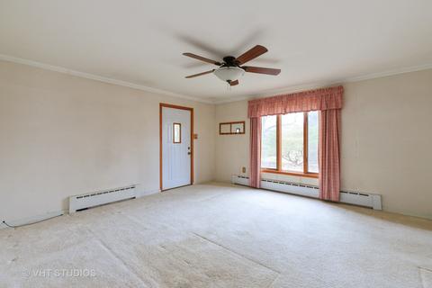44 Hillside Ave, Fox Lake, IL 60020 photo 4