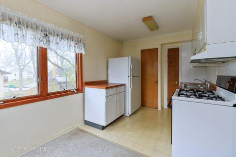 44 Hillside Ave, Fox Lake, IL 60020 photo 5