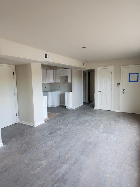 2606 W 69th St, Chicago, IL 60629 photo 4