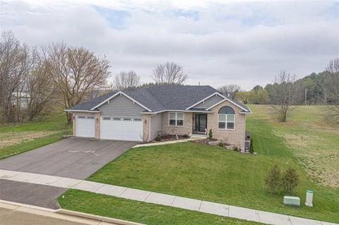 203 Woods Dr, Oregon, IL 61061 photo 28