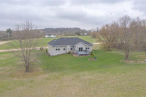 203 Woods Dr, Oregon, IL 61061 photo 23