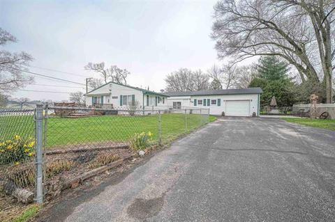201 Log Cabin Dr, Byron, IL 61010 photo 27