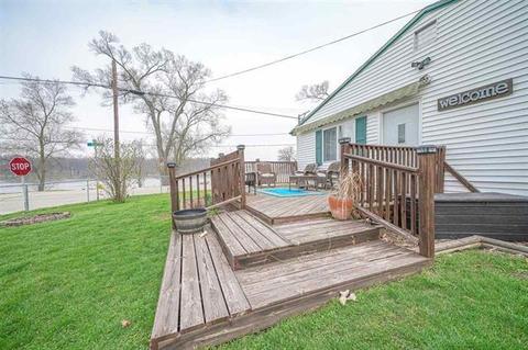 201 Log Cabin Dr, Byron, IL 61010 photo 22