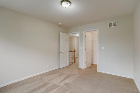 366 Comstock Dr, Elgin, IL 60124 photo 34