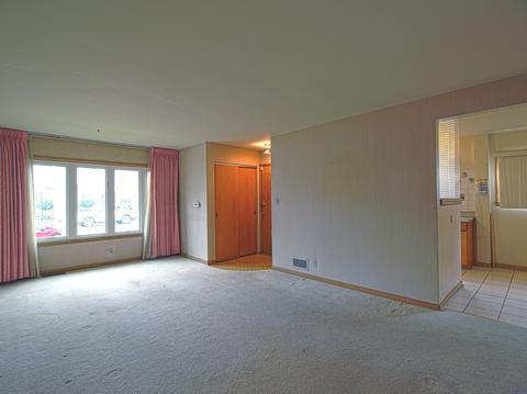 2440 E 91st St, Chicago, IL 60617 photo 3