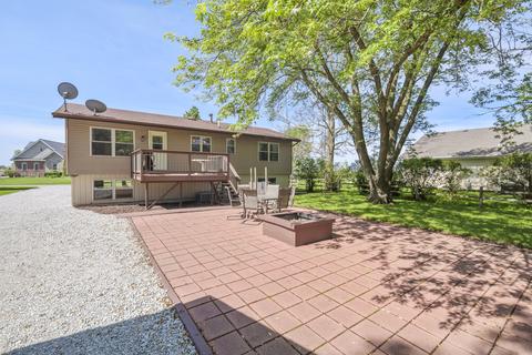 304 Monroe St, Danforth, IL 60930 photo 4