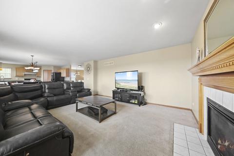 237 Violet Dr, Romeoville, IL 60446 photo 18
