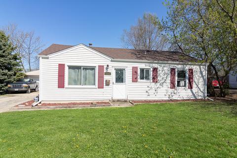1710 Innercircle Dr, Crest Hill, IL 60403 photo 2