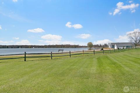 5010 Willow Ln, Mchenry, IL 60050 photo 4