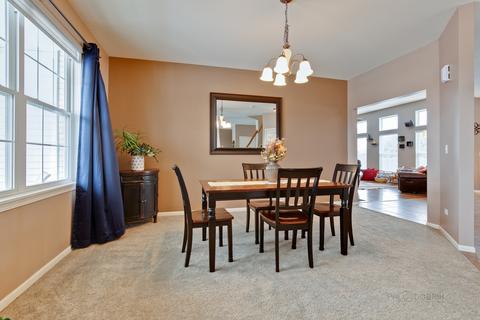 1812 Hillside Ln, Mchenry, IL 60051 photo 7