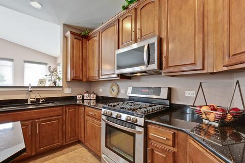 1812 Hillside Ln, Mchenry, IL 60051 photo 11