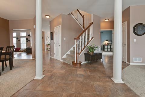 1812 Hillside Ln, Mchenry, IL 60051 photo 3