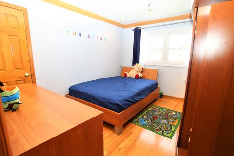 1005 S Robert Dr, Mount Prospect, IL 60056 photo 9