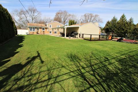 1005 S Robert Dr, Mount Prospect, IL 60056 photo 19
