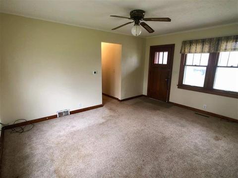405 E 4th St, Byron, IL 61010 photo 23