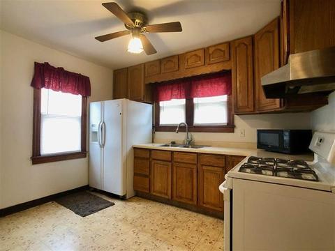 405 E 4th St, Byron, IL 61010 photo 16