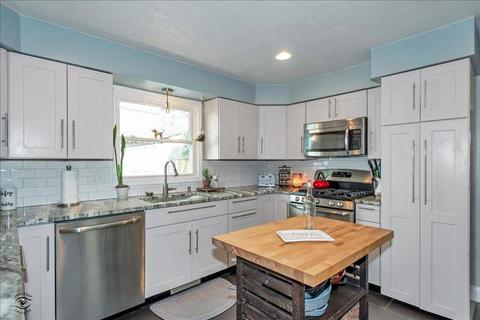 2768 W State Route 17, Kankakee, IL 60901 photo 6