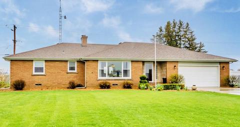 2768 W State Route 17, Kankakee, IL 60901 photo 1