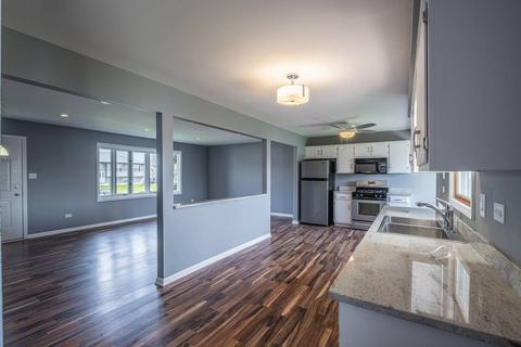 6912 Lewis Clark Dr, Plainfield, IL 60586 photo 8