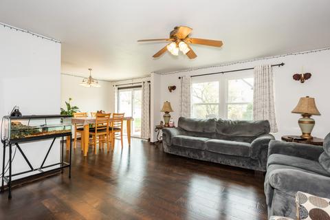 5 Hunter Dr, Roselle, IL 60172 photo 7