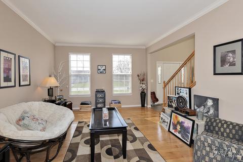 9112 Daniel Ln, Spring Grove, IL 60081 photo 4