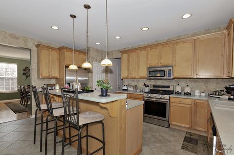 9112 Daniel Ln, Spring Grove, IL 60081 photo 8