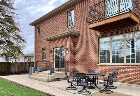 1882 Riverview Ave, Des Plaines, IL 60018 photo 17
