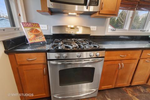 101 E Quincy St, Riverside, IL 60546 photo 7