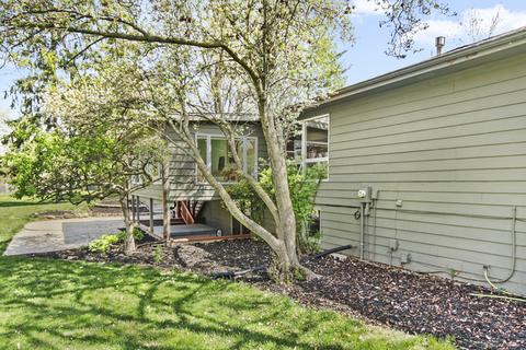 1203 N Linden St, Normal, IL 61761 photo 7