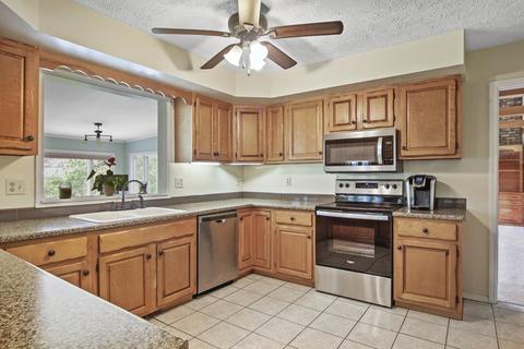1203 N Linden St, Normal, IL 61761 photo 16