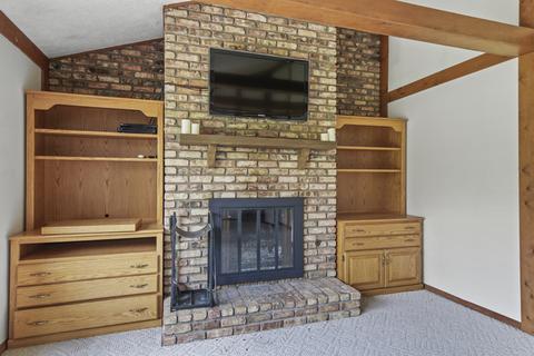 1203 N Linden St, Normal, IL 61761 photo 15