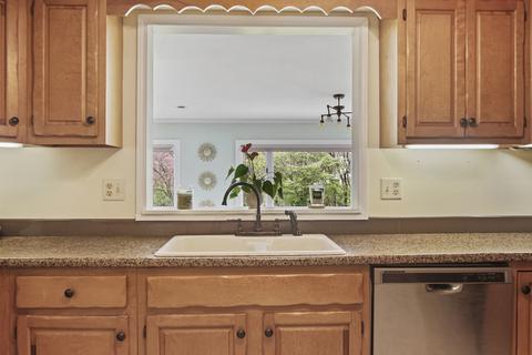 1203 N Linden St, Normal, IL 61761 photo 17