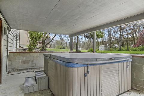 1203 N Linden St, Normal, IL 61761 photo 6